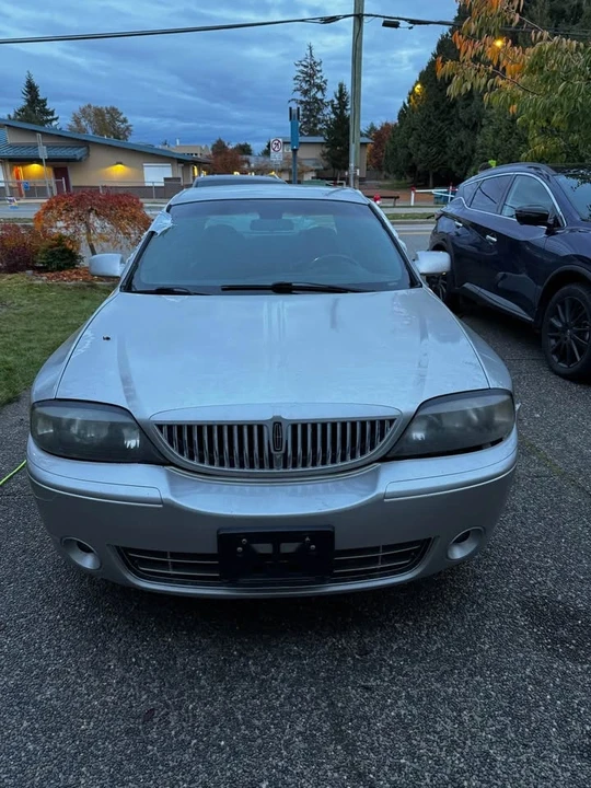 2004 Lincoln LS - Image 2 of 12