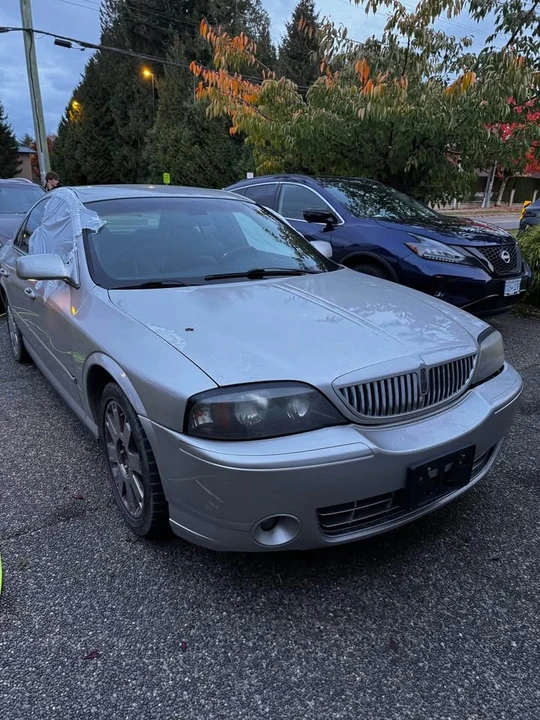 2004 Lincoln LS - Image 3 of 12