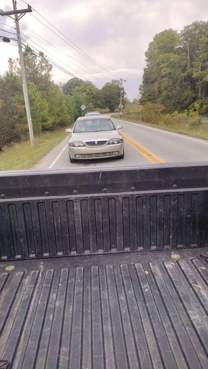 2004 Lincoln LS - Image 2 of 11