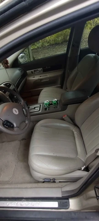 2004 Lincoln LS - Image 4 of 11