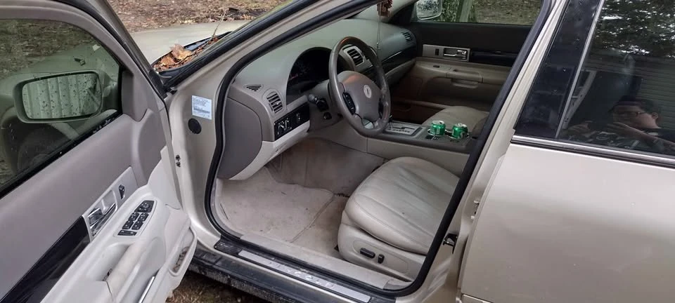 2004 Lincoln LS - Image 3 of 11