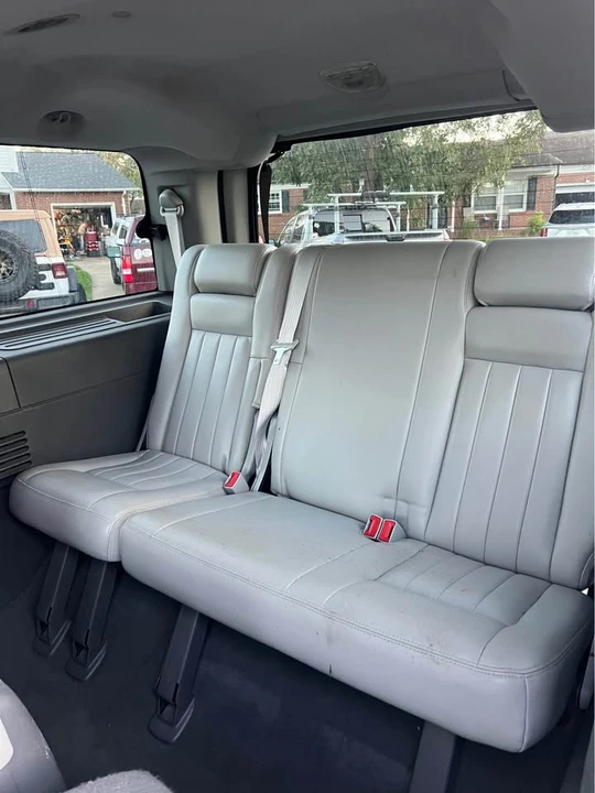 2004 Lincoln Navigator 2nd Gen - Image 11 of 17