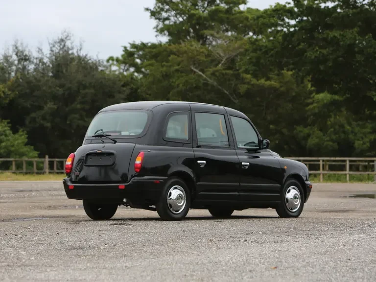 2004 LTI - Image 3 of 24