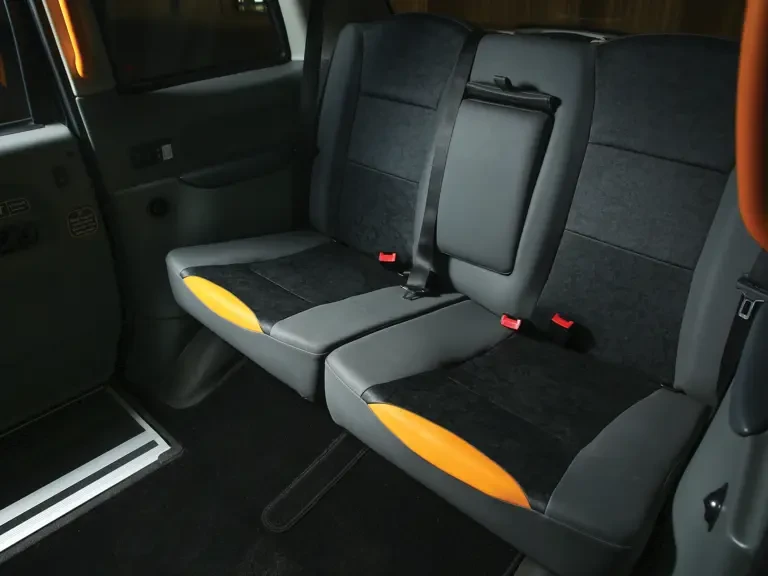 2004 LTI - Image 18 of 24
