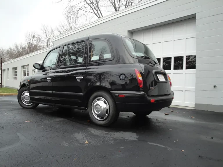 2004 LTI - Image 3 of 12