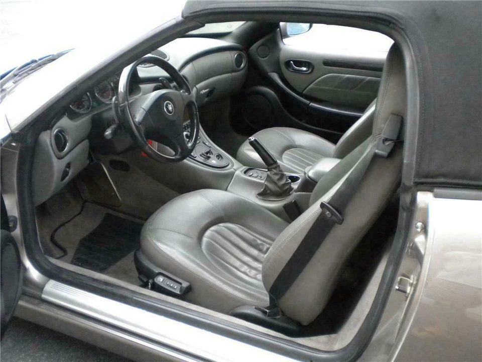 2004 Maserati Spyder - Image 4 of 4