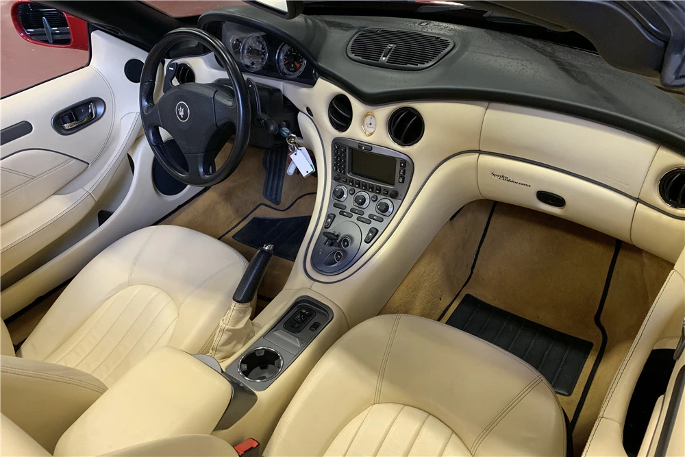 2004 Maserati Spyder - Image 4 of 5