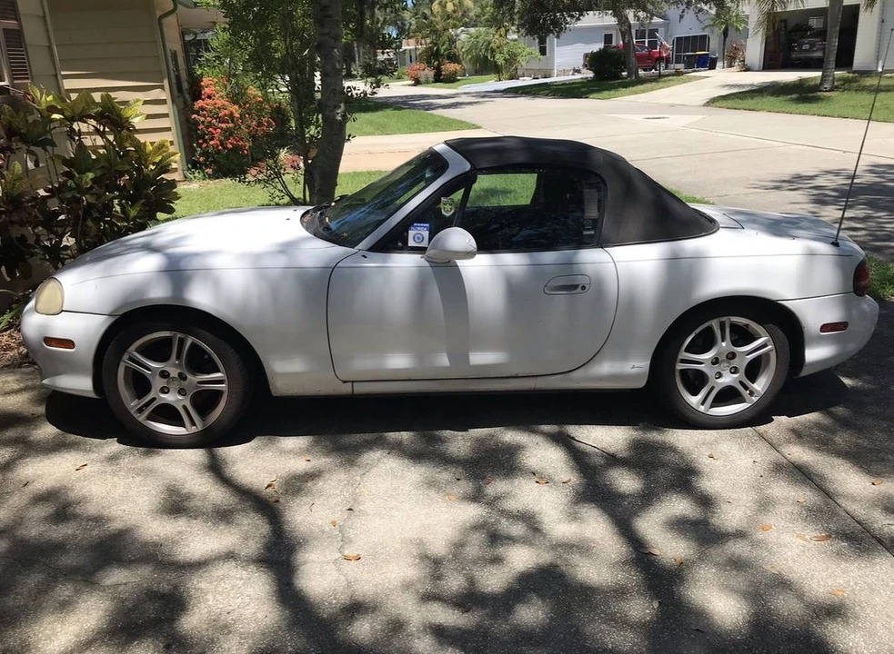 2004 Mazda NB MX-5 Miata - Image 2 of 6