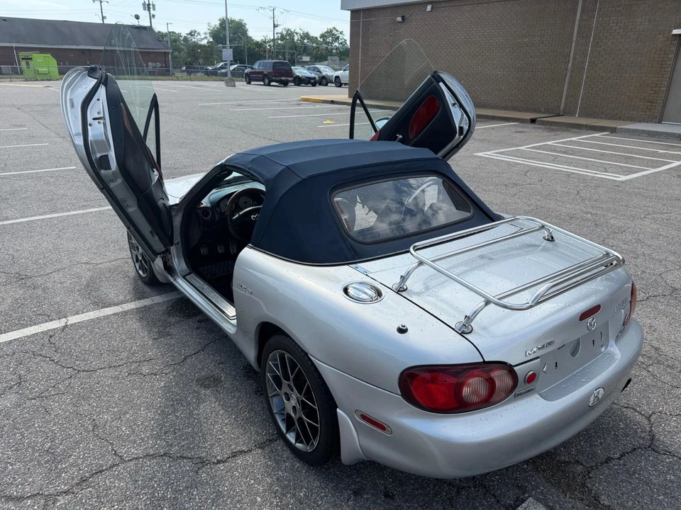 2004 Mazda NB MX-5 Miata - Image 21 of 31