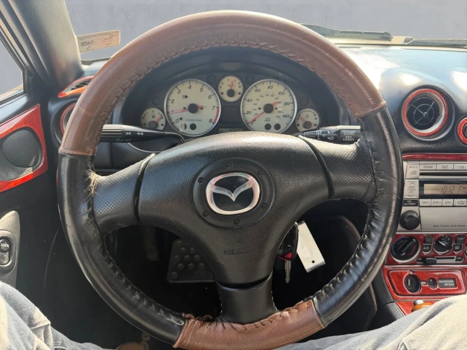 2004 Mazda NB MX-5 Miata - Image 13 of 31