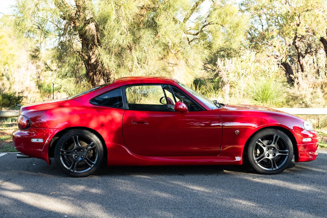 2004 Mazda NB MX-5 Miata - Image 5 of 31
