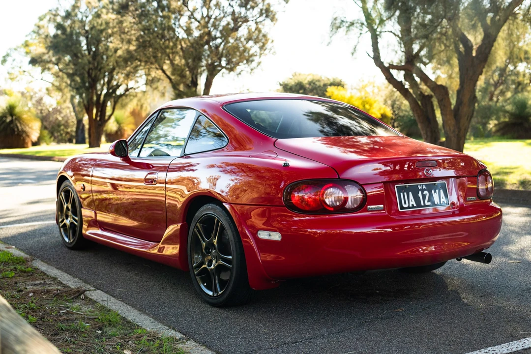2004 Mazda NB MX-5 Miata - Image 8 of 31