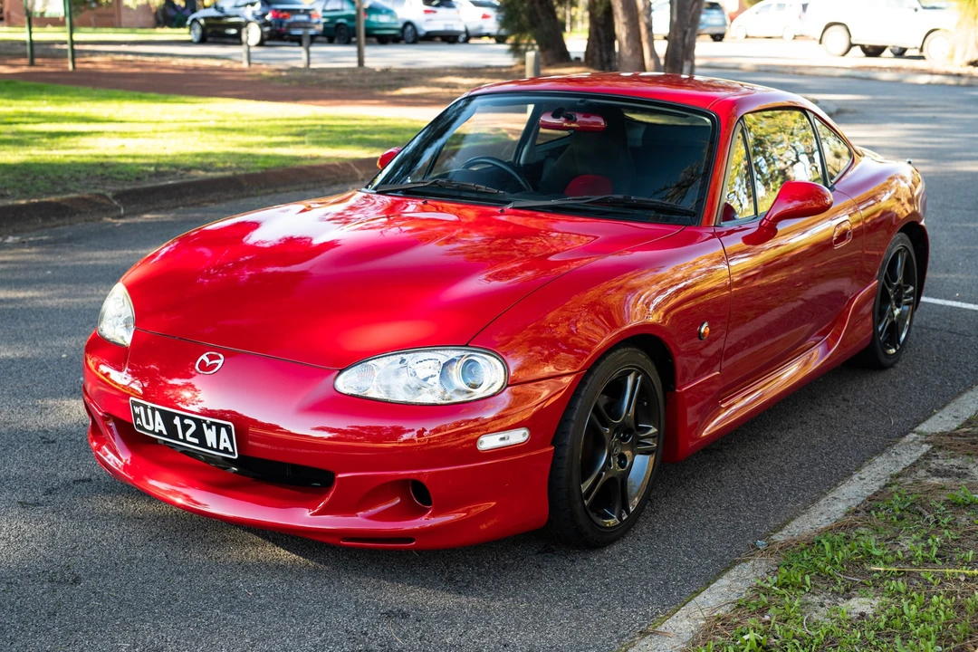 2004 Mazda NB MX-5 Miata - Image 9 of 31