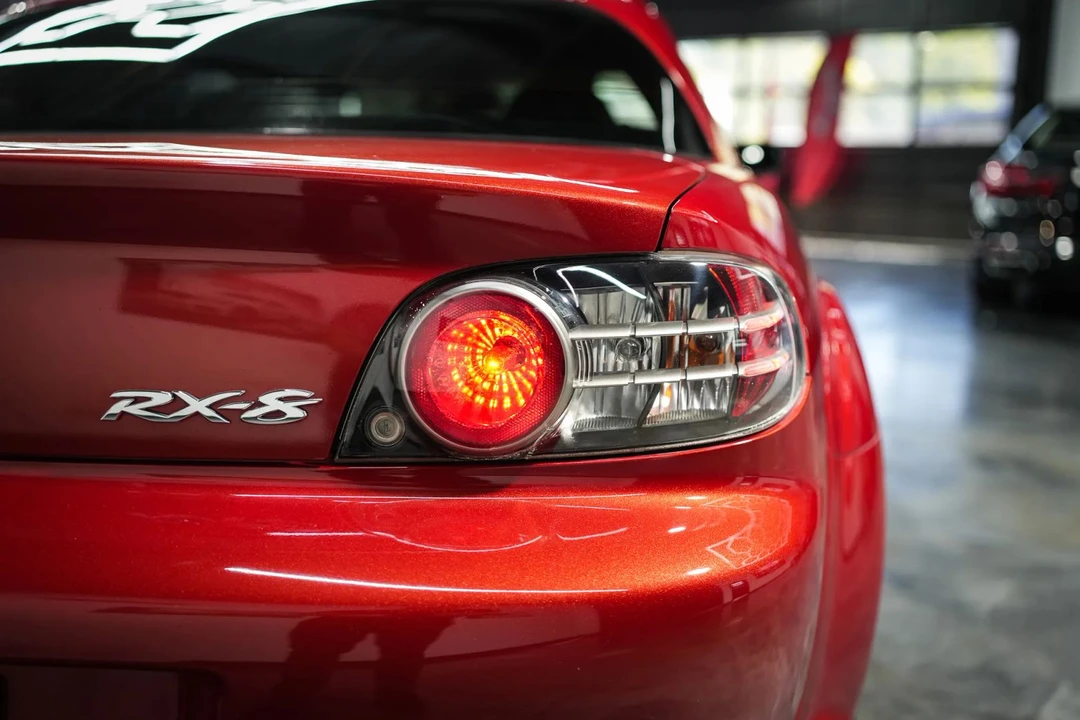 2004 Mazda RX-8 1st Gen - Image 29 of 31