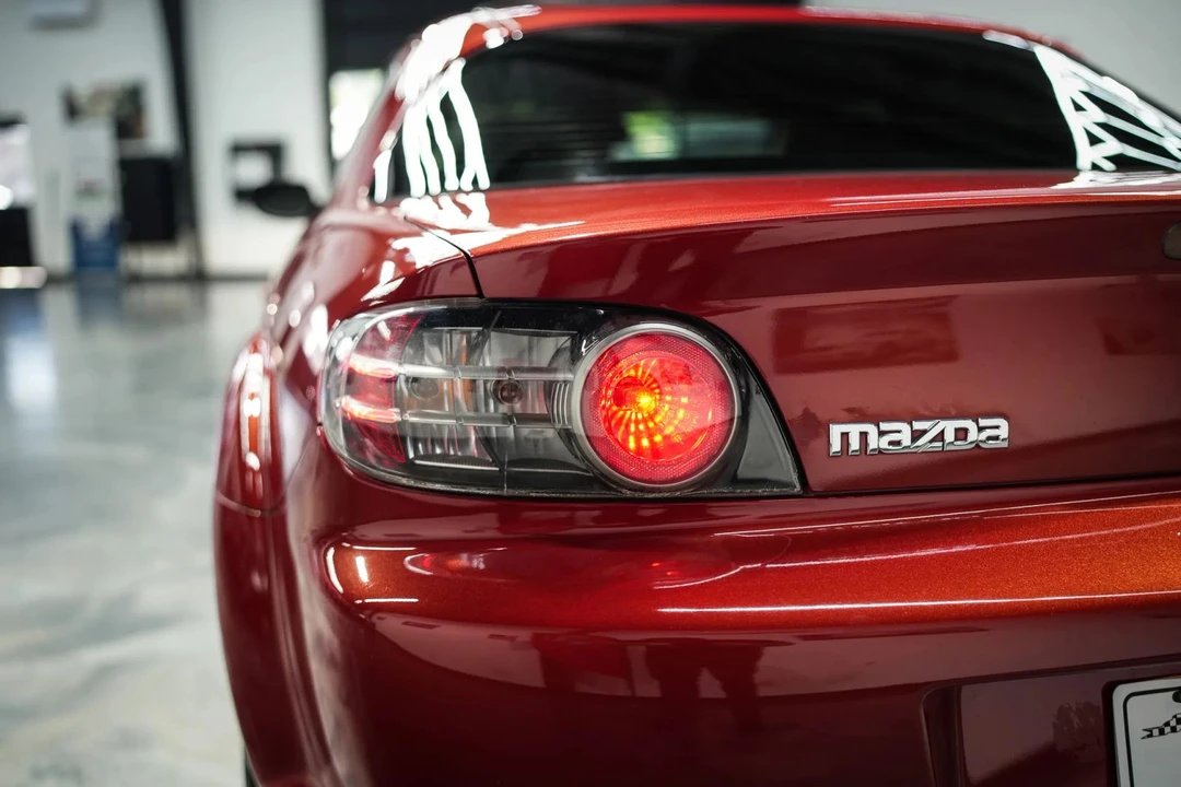 2004 Mazda RX-8 1st Gen - Image 30 of 31