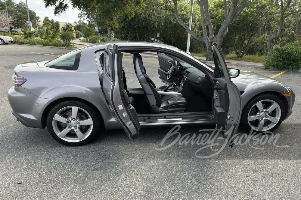 2004 Mazda RX-8 1st Gen - Image 7 of 29