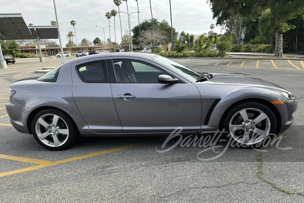 2004 Mazda RX-8 1st Gen - Image 23 of 29