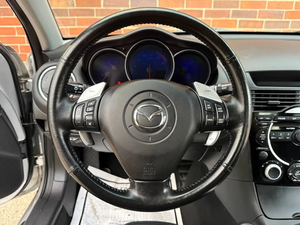 2004 Mazda RX-8 1st Gen - Image 24 of 31
