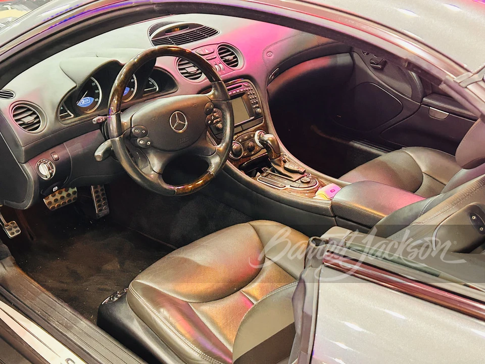 2004 Mercedes-Benz R230 SL-Class - Image 10 of 13