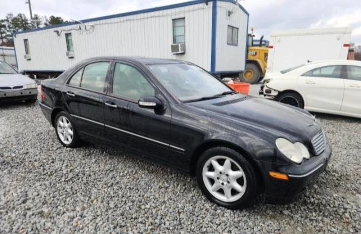 2004 Mercedes-Benz W203 C-Class - Image 7 of 15