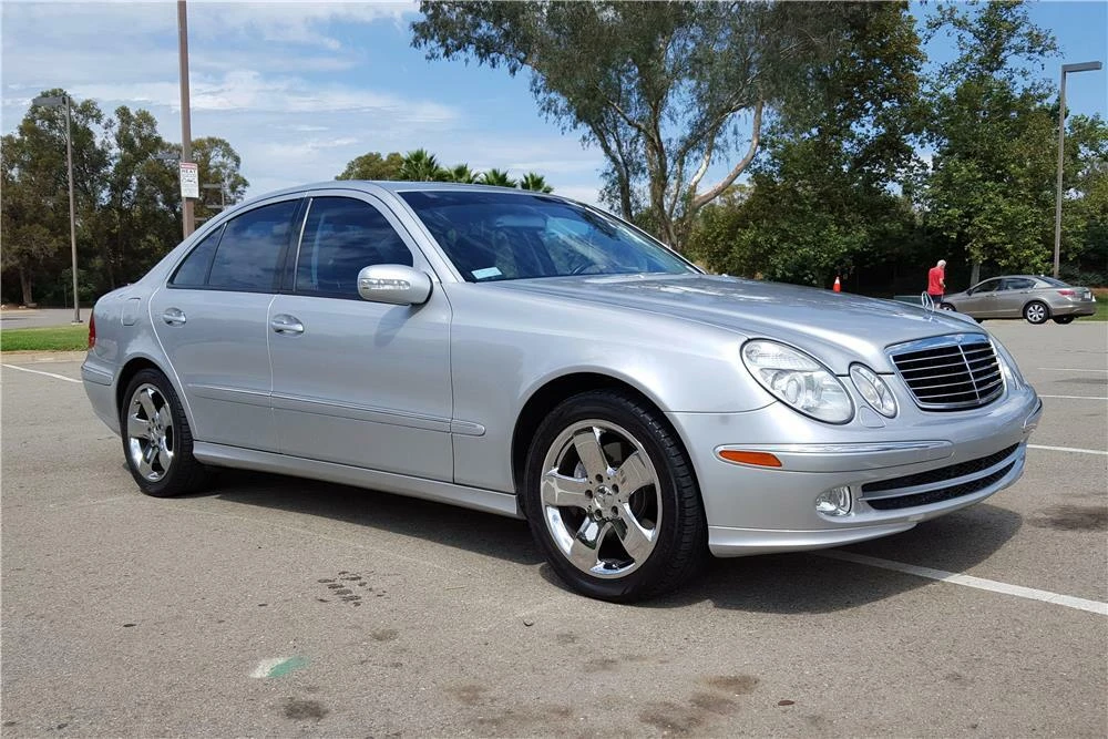 2004 Mercedes-Benz W211 E-Class - Image 2 of 4