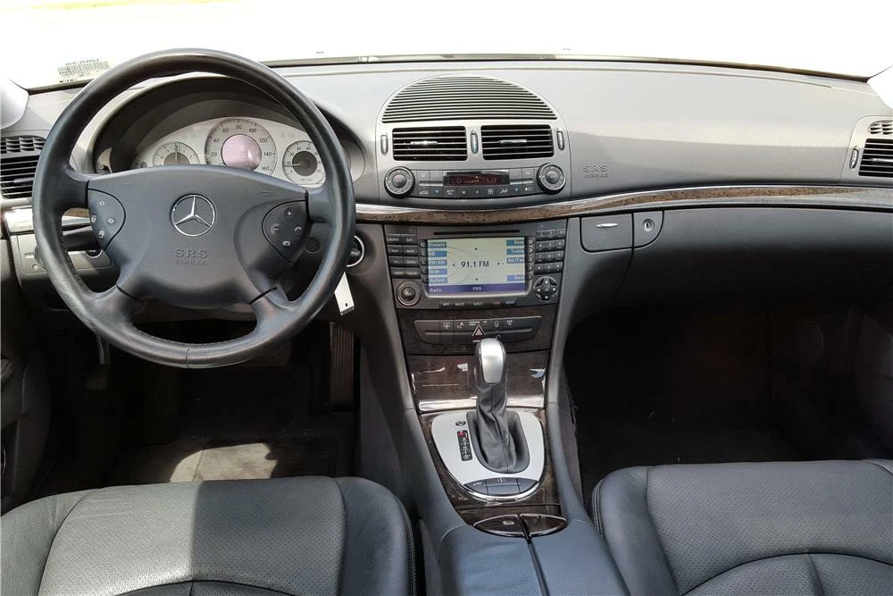 2004 Mercedes-Benz W211 E-Class - Image 4 of 4