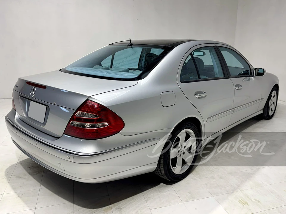 2004 Mercedes-Benz W211 E-Class - Image 2 of 5