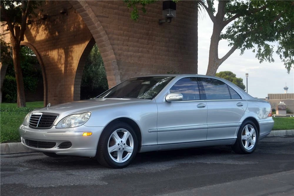 2004 Mercedes-Benz W220 S-Class - Image 2 of 3