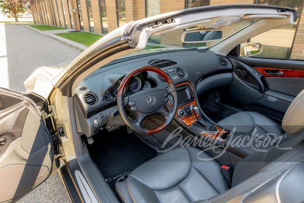 2004 Mercedes-Benz R230 SL-Class - Image 4 of 17