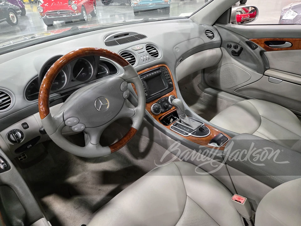 2004 Mercedes-Benz R230 SL-Class - Image 4 of 10