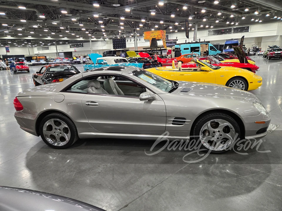 2004 Mercedes-Benz R230 SL-Class - Image 8 of 10