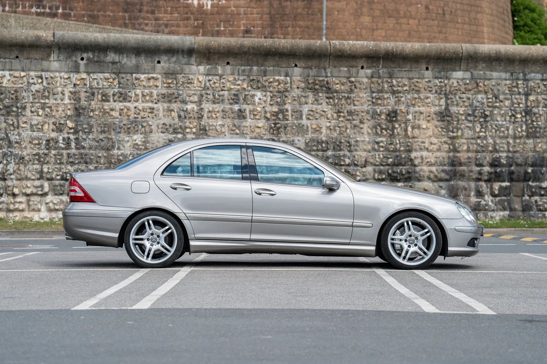 2004 Mercedes-Benz W203 C 55 AMG - Image 5 of 31