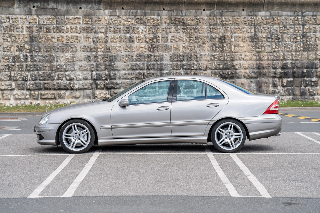 2004 Mercedes-Benz W203 C 55 AMG - Image 9 of 31