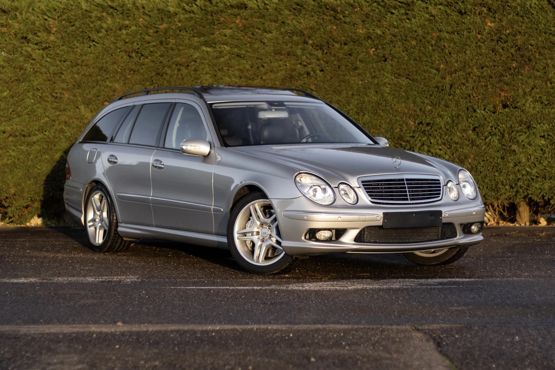 2004 Mercedes-Benz W211 E 55 & E 63 AMG - Image 4 of 31