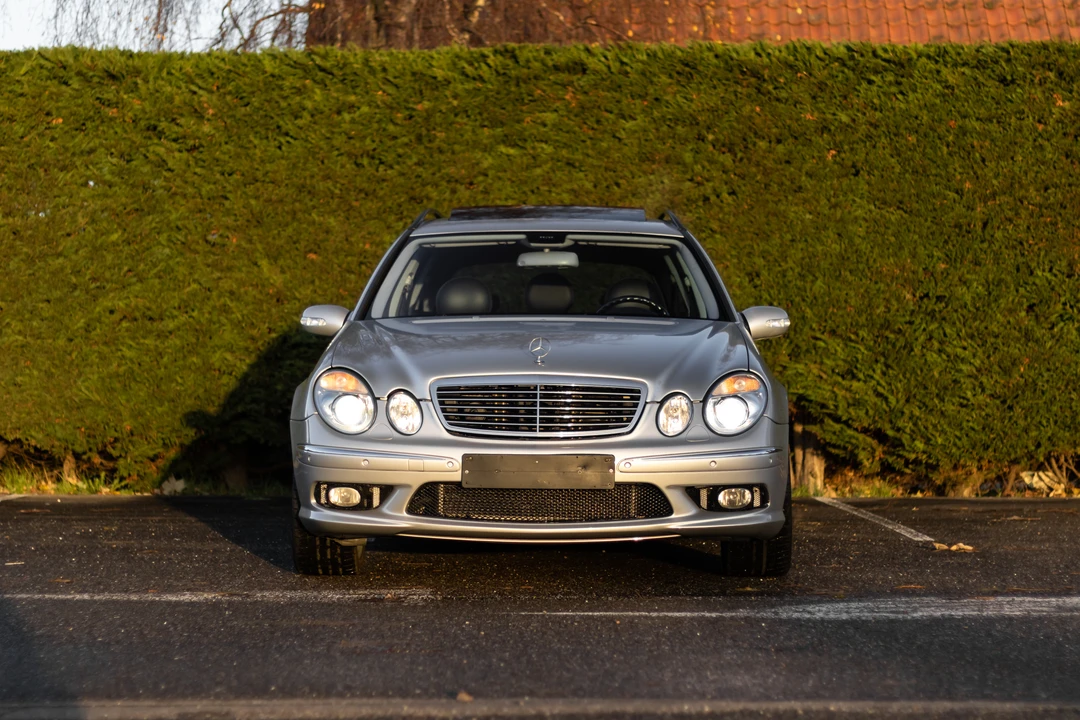 2004 Mercedes-Benz W211 E 55 & E 63 AMG - Image 3 of 31