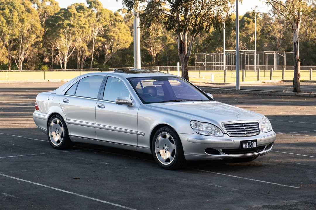 2004 Mercedes-Benz W220 S-Class - Image 11 of 31