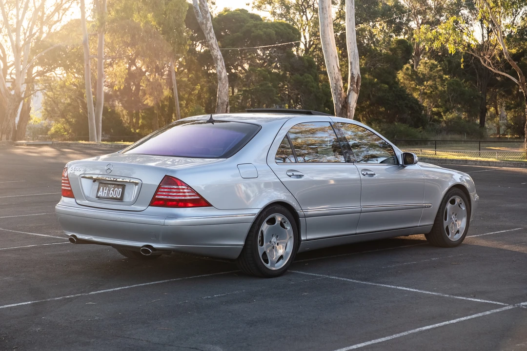 2004 Mercedes-Benz W220 S-Class - Image 13 of 31