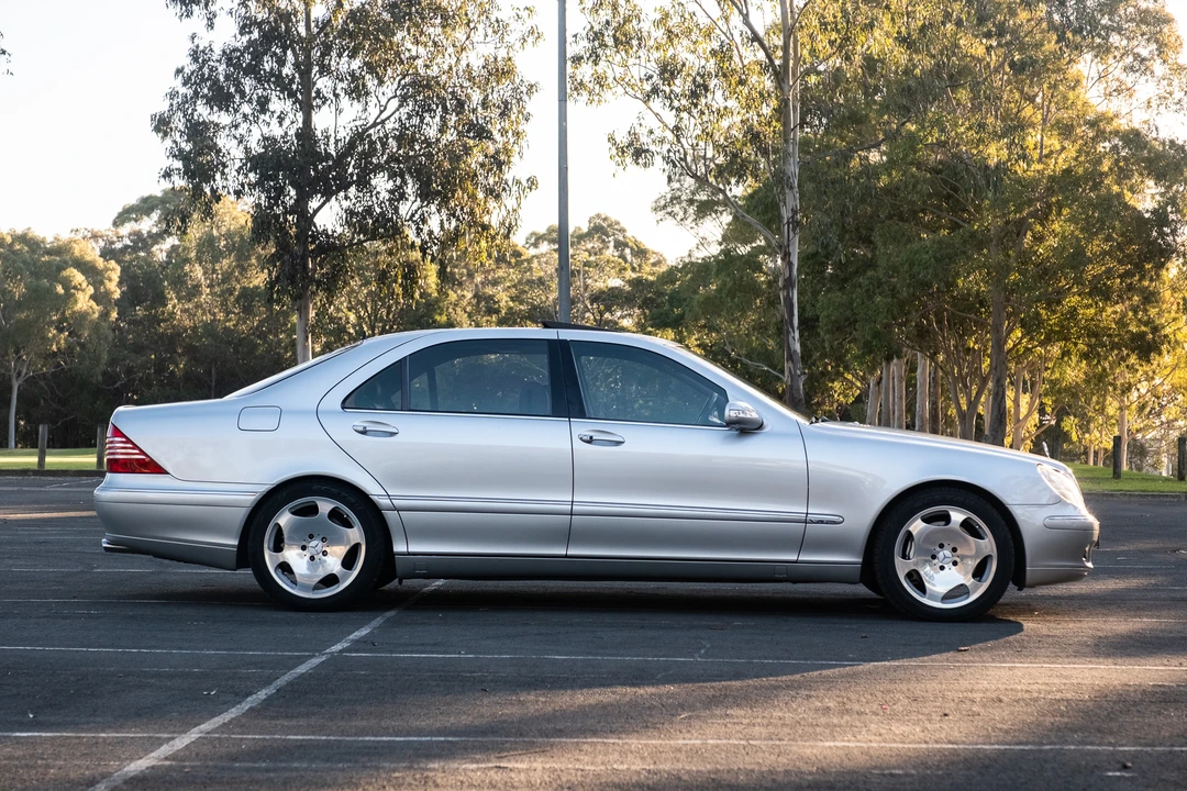 2004 Mercedes-Benz W220 S-Class - Image 8 of 31
