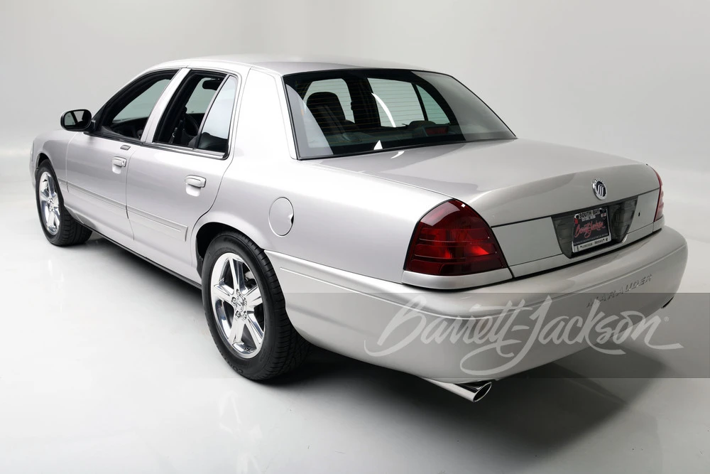 2004 Mercury Marauder - Image 15 of 31