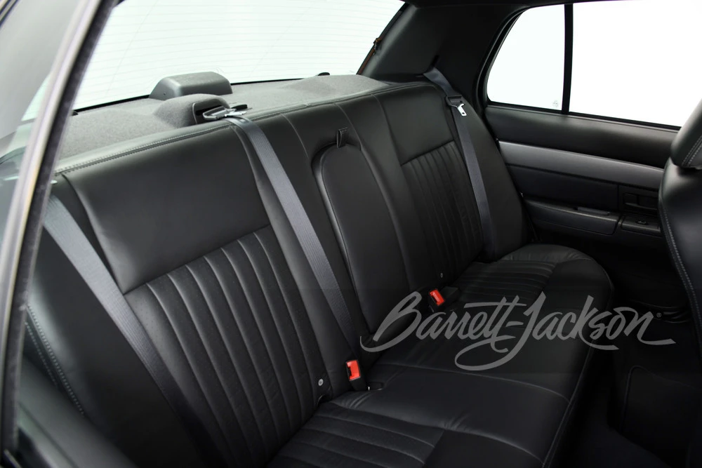 2004 Mercury Marauder - Image 24 of 31