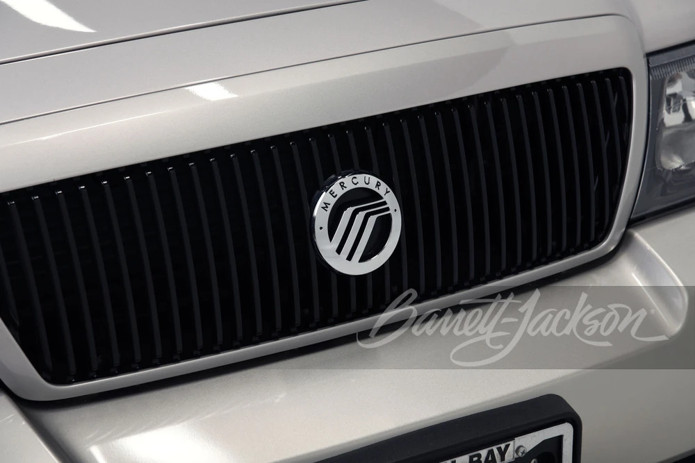 2004 Mercury Marauder - Image 30 of 31