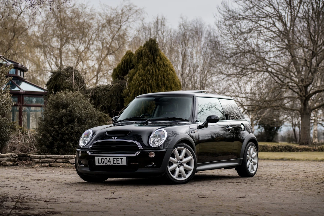 2004 Mini Mini Cooper S 1st Gen - Image 13 of 31