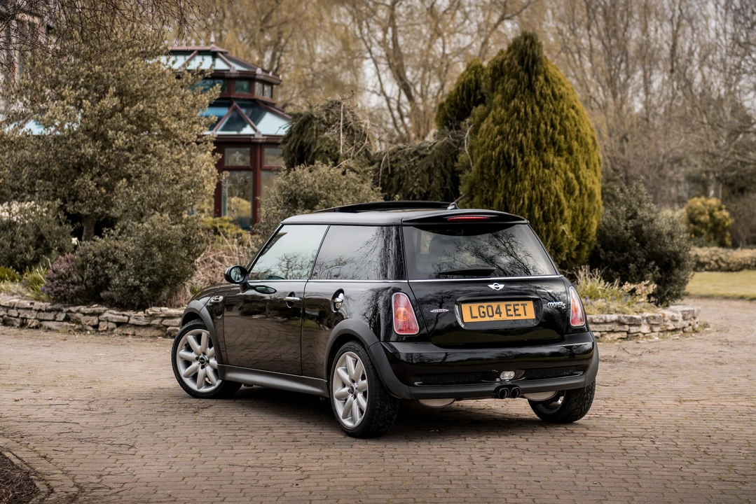 2004 Mini Mini Cooper S 1st Gen - Image 19 of 31