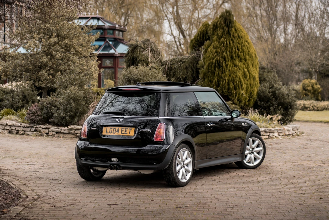 2004 Mini Mini Cooper S 1st Gen - Image 23 of 31