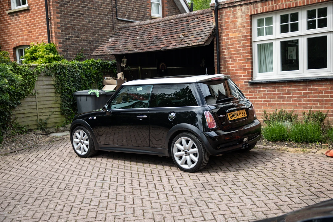 2004 Mini Mini Cooper S 1st Gen - Image 7 of 31