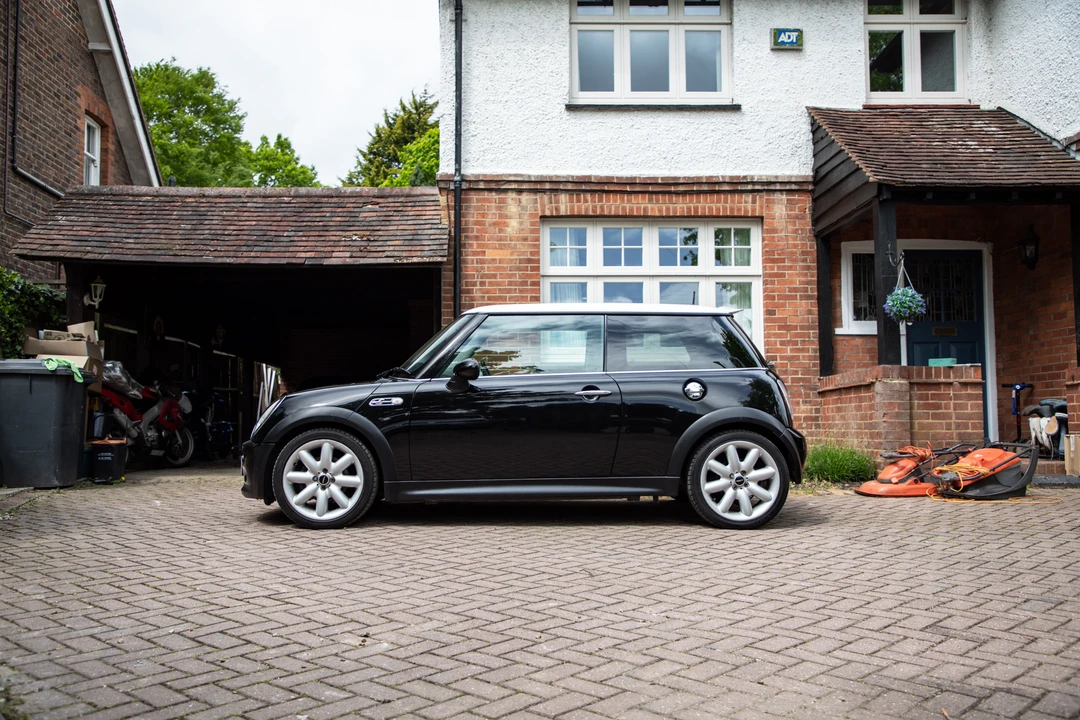 2004 Mini Mini Cooper S 1st Gen - Image 15 of 31