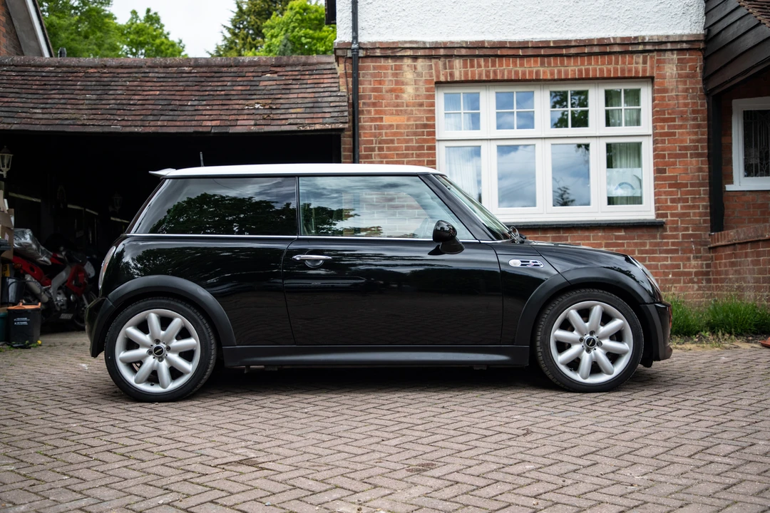 2004 Mini Mini Cooper S 1st Gen - Image 13 of 31