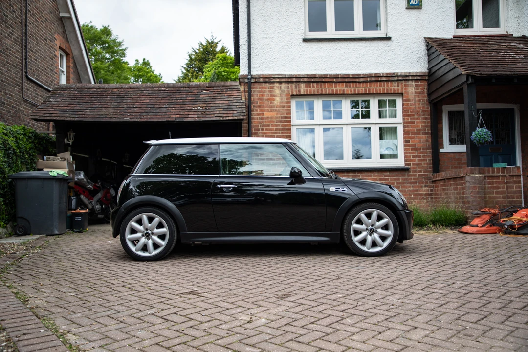 2004 Mini Mini Cooper S 1st Gen - Image 5 of 31