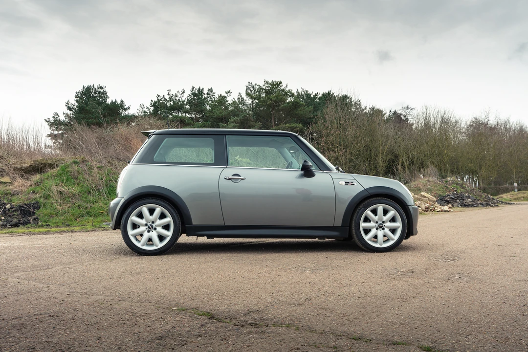 2004 Mini Mini Cooper S 1st Gen - Image 16 of 31