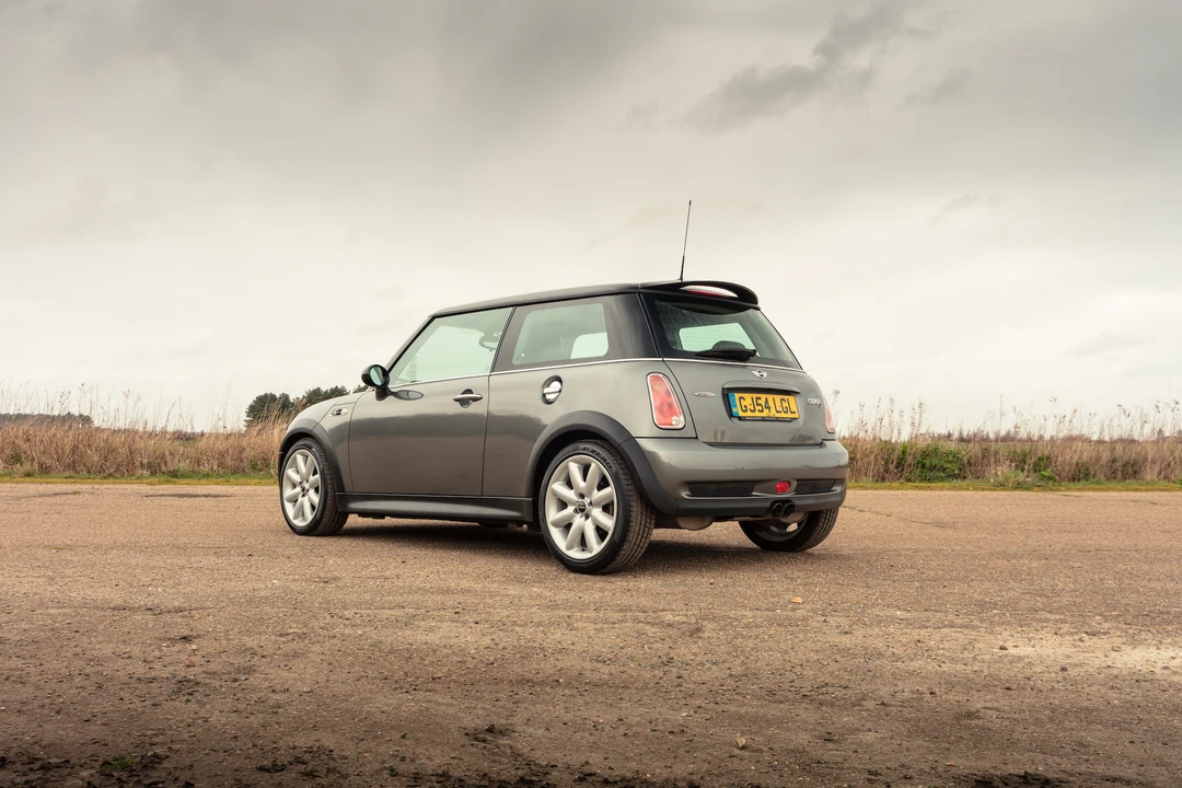 2004 Mini Mini Cooper S 1st Gen - Image 12 of 31